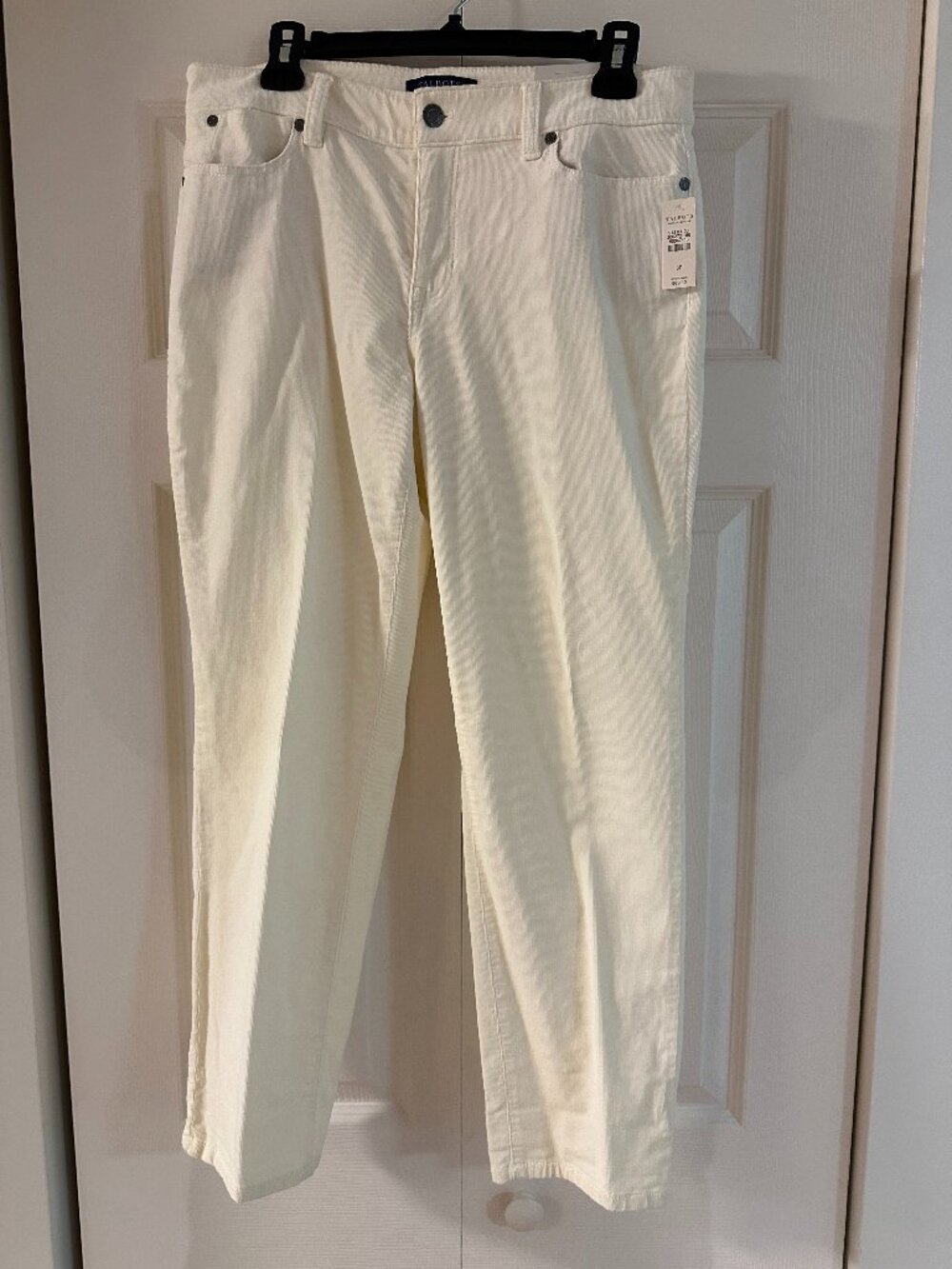 New With Tags Talbots Boyfriend, Fine Waite Corduroy Pants, Size 8P,White